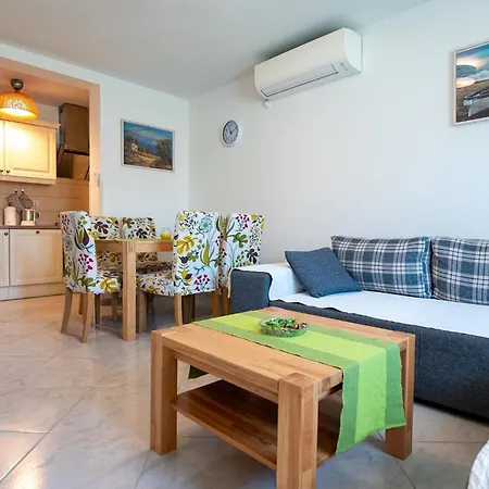 Apartment Kaja